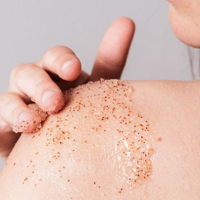 Scrub Corpo al Monoï Endro Cosmétiques | Volo di Fiori EcoBio Distribuzione