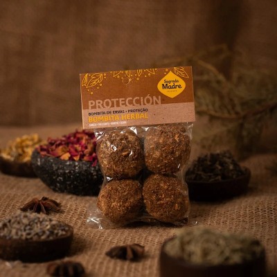 Smudge Bombita Herbal Protezione - Bustina - Sagrada Madre - confezione ambientata