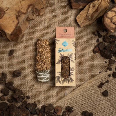 Smudge Mini Mirra e Palo Santo - Sagrada Madre - confezione ambientata