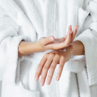 Crema Protettiva Mani Hydra-Protect+ Laboratoires de Biarritz | Volo di Fiori EcoBio Distribuzione