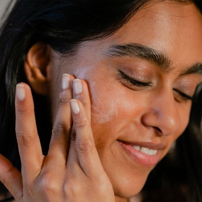 Siero rimpolpante Hydra-Protect+ Laboratoires de Biarritz | Volo di Fiori EcoBio Distribuzione