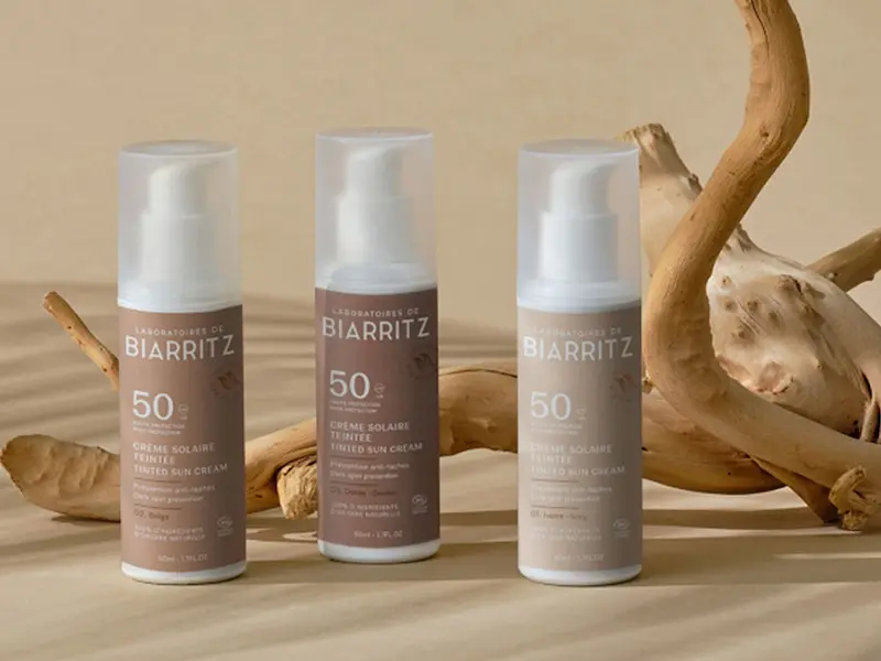 Solare viso colorato SPF50