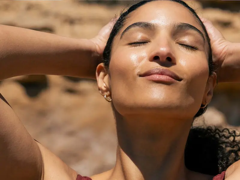 Stick solare invisibile SPF50+ per uso quotidiano