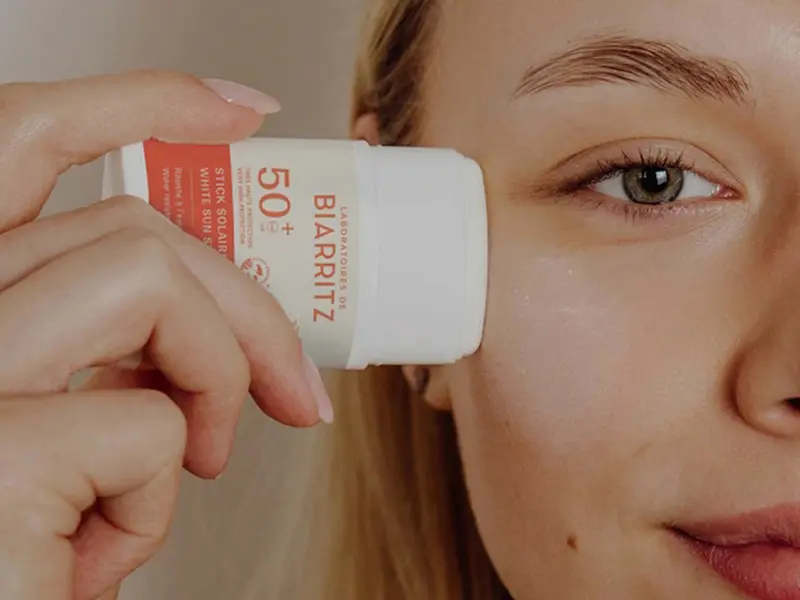 Stick solare SPF50+ per viso e zone sensibili